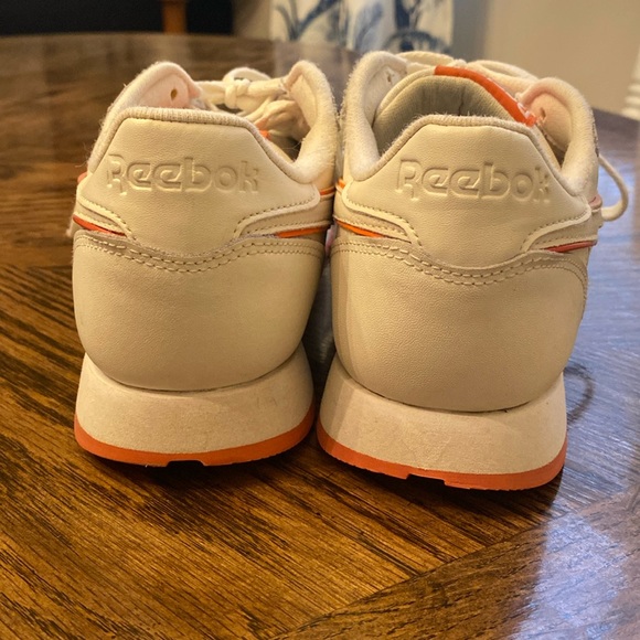 Reebok Women's Classic Leather Sneaker, Chalk/Fiery Orange/White, 8 M US - Picture 1 of 4